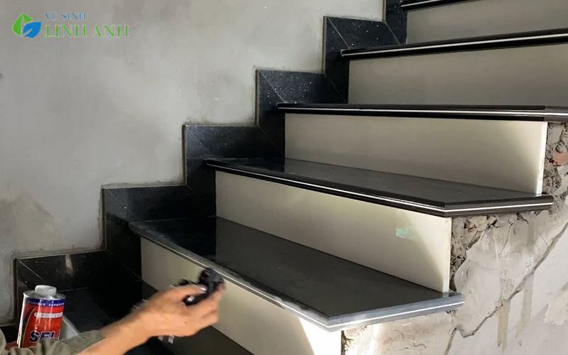Tìm hiểu về đá mài và tại sao cần đánh bóng thường xuyên?